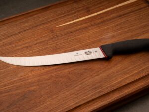 Victorinox fluted Butcher Break 25cm
